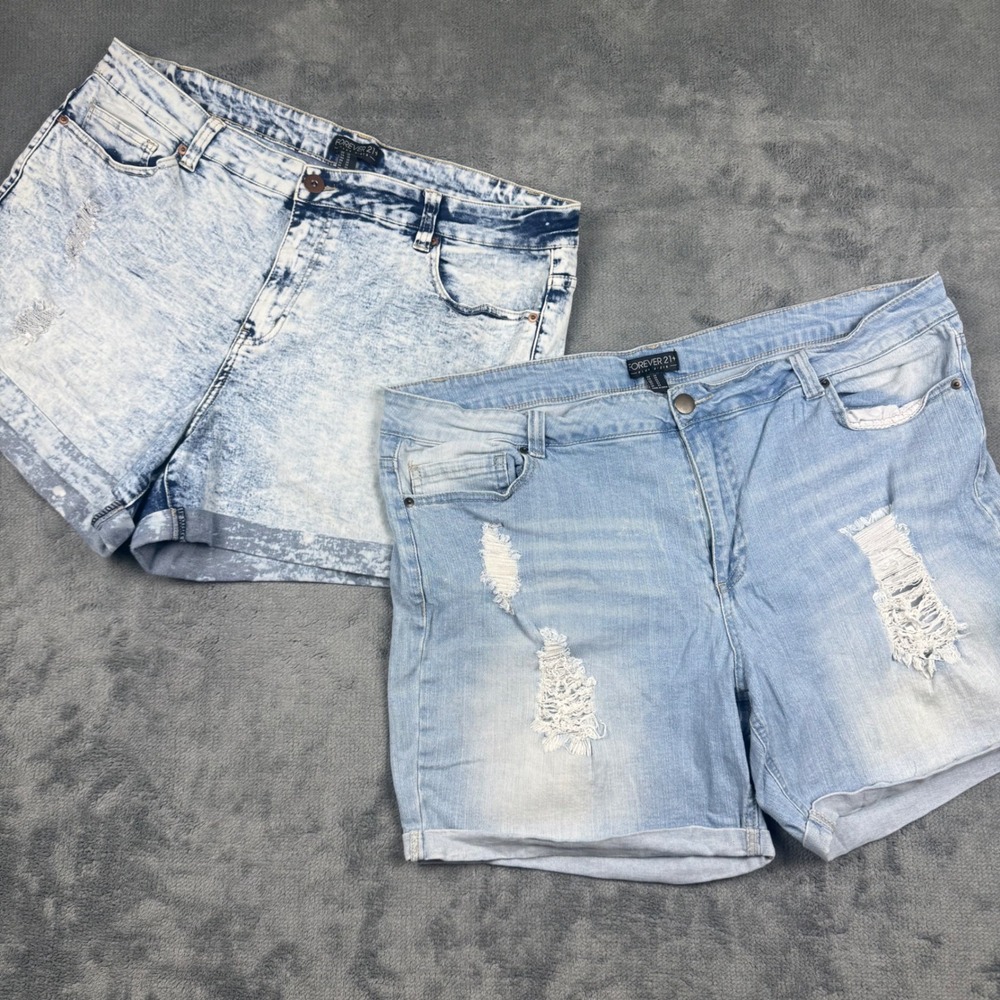 Forever 21 Plus Size Distressed Denim Shorts Bundle Acid Light Wash 20 2PK